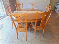 Quarter Sawn Pedestal Dining Table w/ Chairs