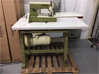 Rimoldi Overlock Sewing Machine