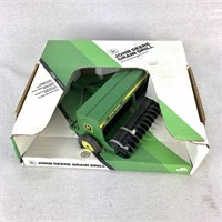 ERTL 1/16 John Deere Grain Drill