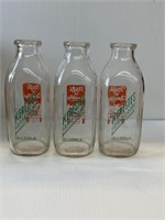 Set of 3 Penn Dairy Glass Milk Bottles, Belle