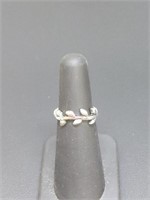 Ring - Size 4.5