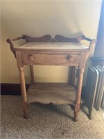 Antique Single Drawer Wash Stand