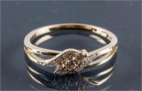 10k Yellow Gold Diamond Swirl Style Ring CRV$2250