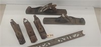 (5) Vintage Wood Planes & A Cast Iron Level