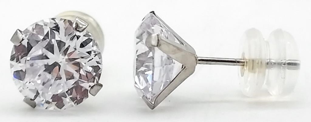 (KC) 10K White Gold Post Back Earrings