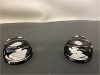 3 Paper weights
