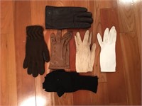 LOT of Single Gloves