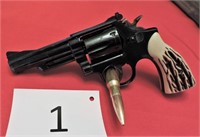 Smith and Wesson Model 19-3 357 Magnum Revolver