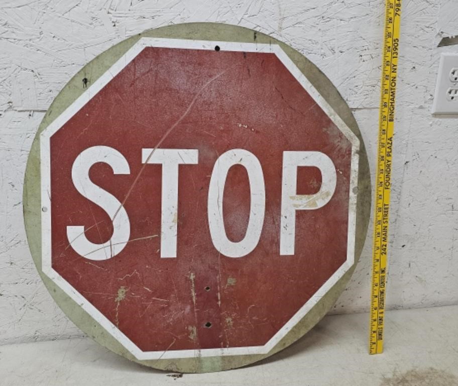 Stop/slow sign