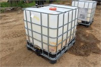 225-Gallon Poly Tote in Cage