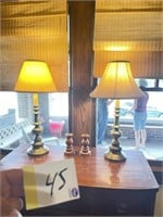 2 lamps, 2 candle holders