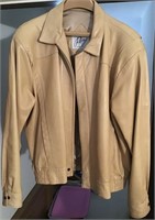 REMY TAN LEATHER JACKET LARGE