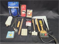 ELECTRIC FENCE CHARGER, DIMMER, UTILITY HOOKS,...