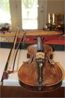 Vintage Violin, Bow & Case needs work