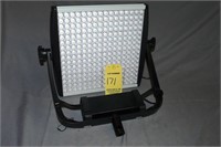 Litepanels Astra 6X Bi-Color LED Light with Power