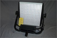 Litepanels Astra 6X Bi-Color LED Light with Power