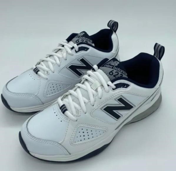 $60 New Balance 623 mens shoes Sz 8.5 EE wide