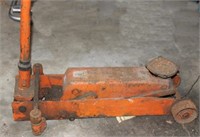 hydraulic floor jack - 1500 kg