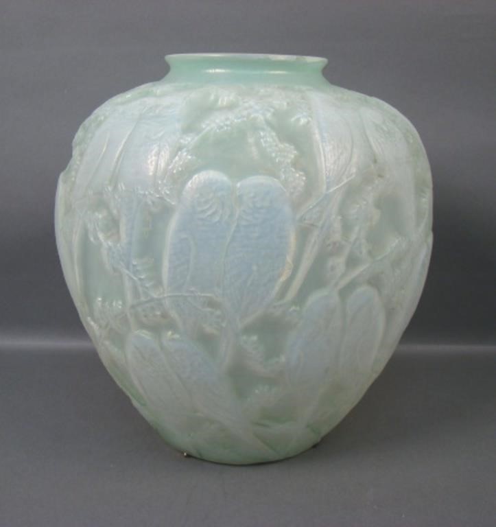 Consol. Green Cased #2752 Lovebirds Lg. Vase.