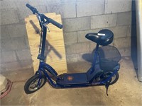 SCOOTER MADE BY SCHWINN