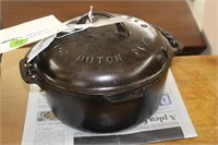 Griswold #7 Tite Top Dutch Oven With Trivet #205