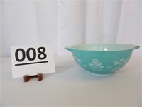 Pyrex Turquoise Needlepoint Embroidery Bowl