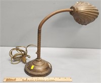 Shell Form Gooseneck Industrial Table Lamp