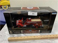 1938 Ford fire engine w/24K gold plated coin, 1/24