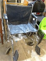 Oversized Adult Wheelchair w/ Tank Holder