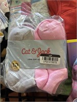 size small 10 pr  low cut girls socks