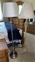 (2) metal floor lamps 1 w/wicker shade, 5ft tall