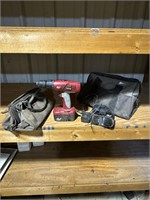 2 CARPENTER BAGS AND 18V RECHARGABLE DRILL