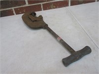 Vintage Pipe Cutter 20"