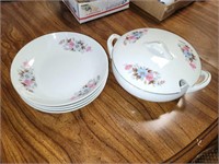 5 PC JAPANESE DISH SET, LIDDED SERVER W/4 PLATES