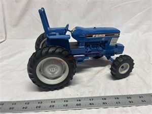 Ford 7710 ertl tractor