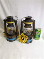 2 Decorative Lamps  9" tall