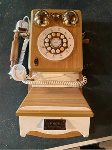 Thomas Collector's Edition Phone