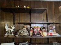 ASSORTED VINTAGE COLLECTIBLES