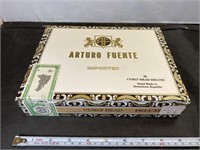 Arturo Fuente Curly Head Wooden Cigar Box
