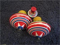 TOY SPINNING TOPS