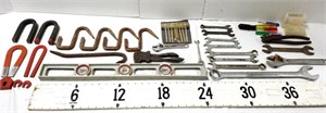 Magnets, Wrenches, Level & Other