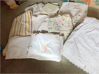 FULL/TWIN FLORAL SHEETS, EYELET BED SKIRTS,