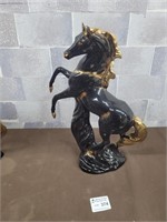 Potery horse figure!