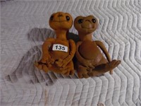 2 - ET DOLLS