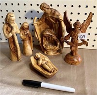 WOOD CARVED NATIVITY