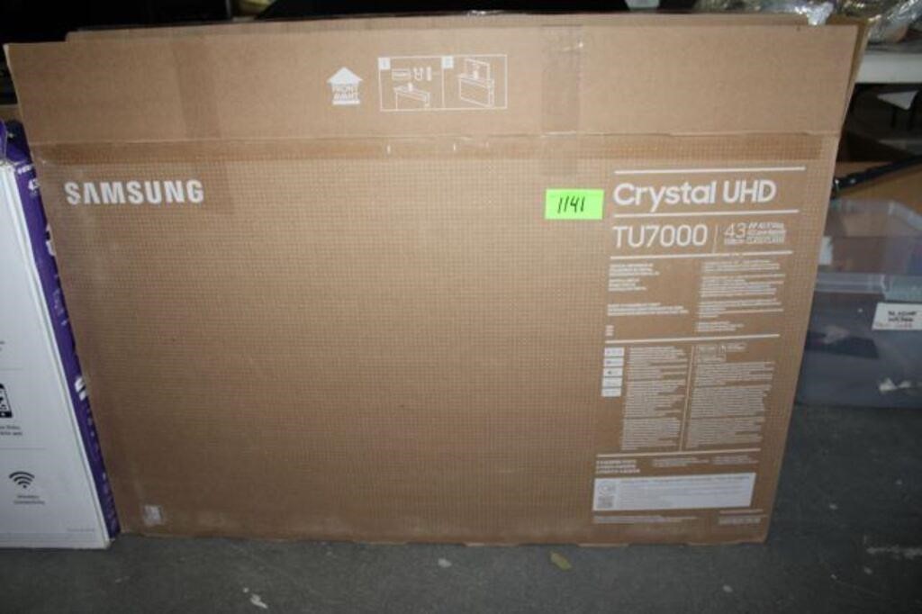 Samsung Crystal UHD TU7000 43", In Box