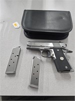 Colt 1911 mk IV  series 80 colt officers acp with