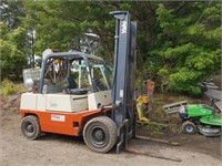 Yale LP Gas Powered Forklift (6,680 Hrs)