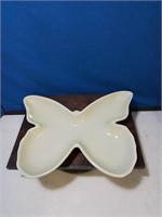 No light green butterfly ceramic dish