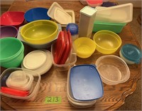 Tupperware, Plastic Containers